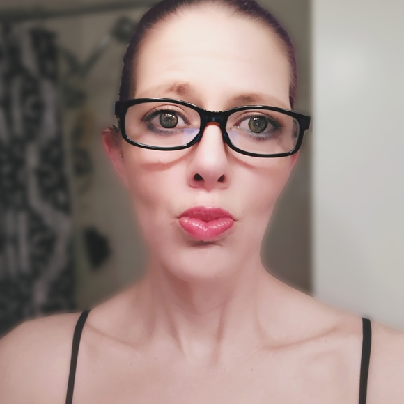 Meet your Posher, Ds - Picture 6 of 13